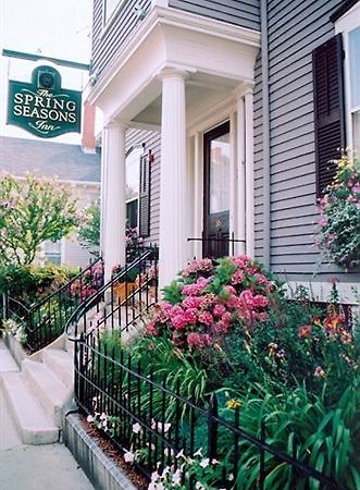 The Spring Seasons Inn นิวพอร์ต ภายนอก รูปภาพ
