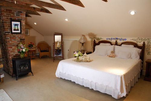 The Spring Seasons Inn นิวพอร์ต ภายนอก รูปภาพ